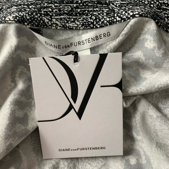 DVF Diane von Furstenberg New Jeanne Two Oasis Snake black wrap dress 0 - Picture 5 of 6